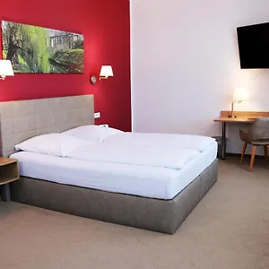 Hotel Berlin-messe, Berlino